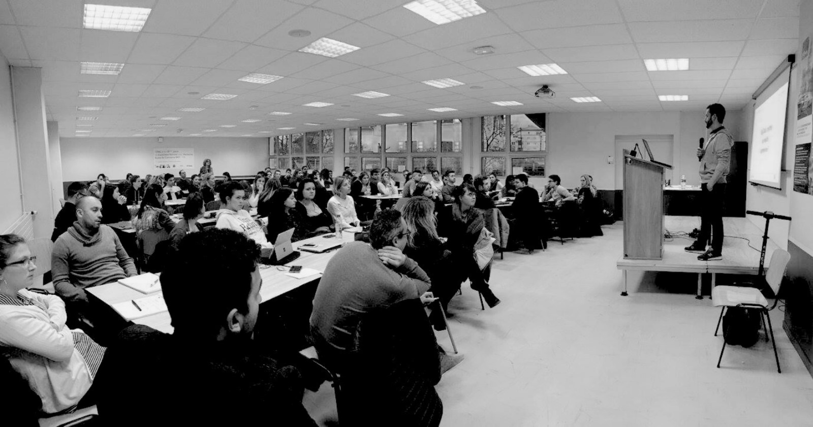 Conférence Ludo LOUIS, big data, Intelligence artificielle auprès d'étudiants et Directeurs d'entreprises